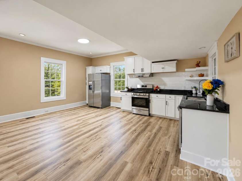 303 Rose Avenue, Kannapolis, NC 28083.  MLS# CAR4429536, YatesRealty ID 53631. 
