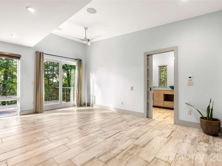 34 Bee Balm Way, Asheville, NC 28804.  MLS# CAR4420482, YatesRealty ID 53633. 