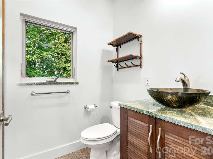 34 Bee Balm Way, Asheville, NC 28804.  MLS# CAR4420482, YatesRealty ID 53633. Private guest full bath.