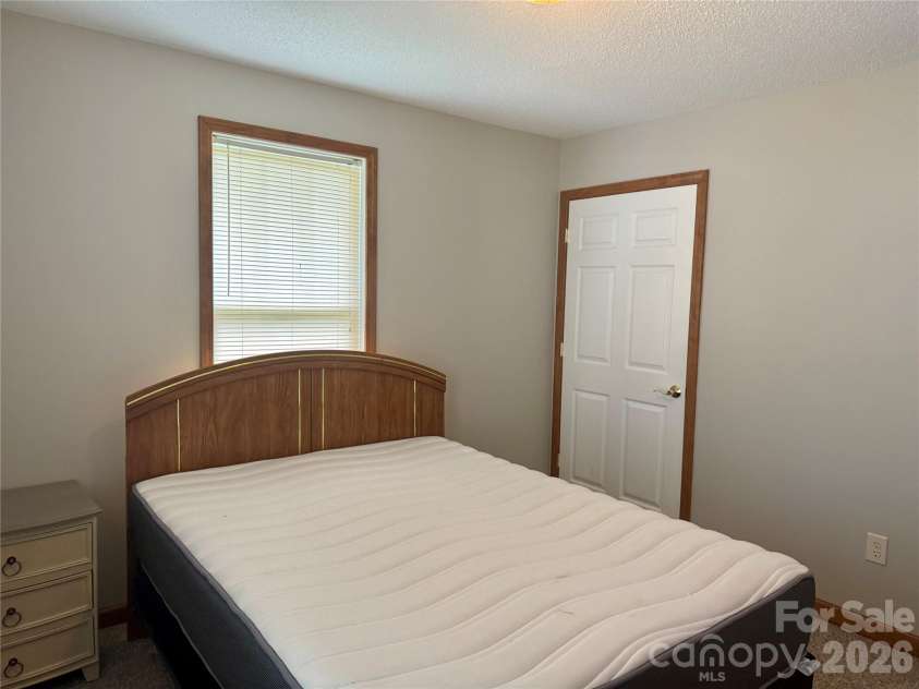 137 Warren Haynes Drive, Asheville, NC 28806.  MLS# CAR4393652, YatesRealty ID 53638. 