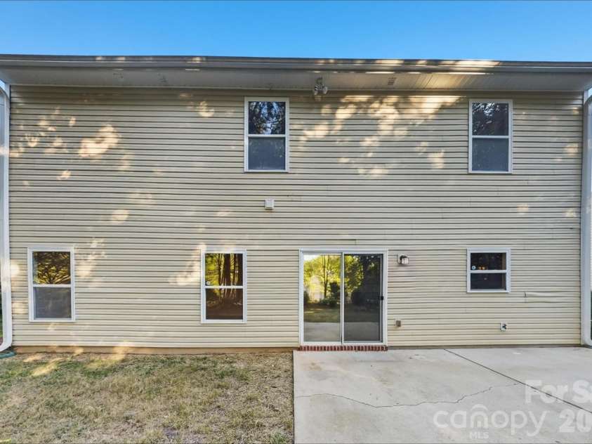 3041 Kilbeggan Drive, Clover, SC 29710.  MLS# CAR4429659, YatesRealty ID 53639. 