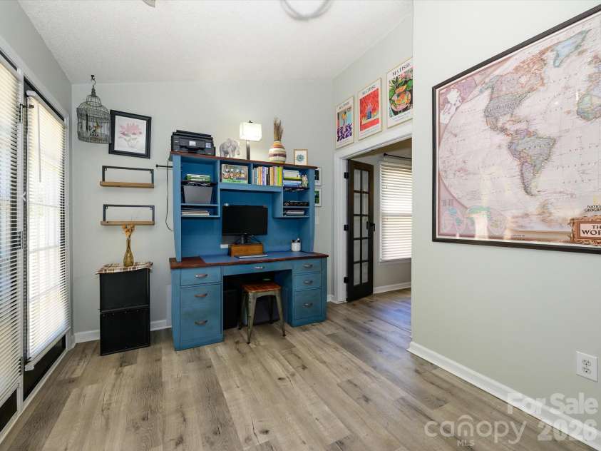 11127 Atrium Way, Matthews, NC 28105.  MLS# CAR4429454, YatesRealty ID 53644. 