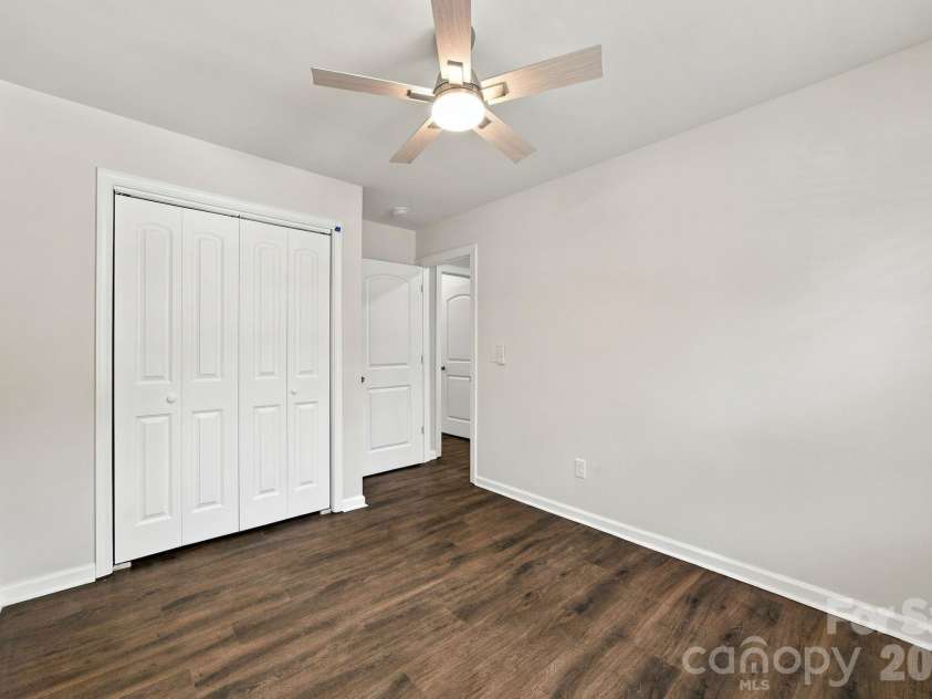 122 McCarver Road, Gastonia, NC 28056.  MLS# CAR4429631, YatesRealty ID 53646. 