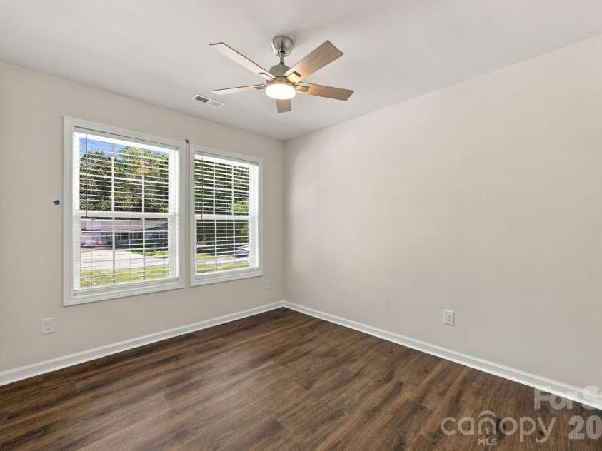 122 McCarver Road, Gastonia, NC 28056.  MLS# CAR4429631, YatesRealty ID 53646. 