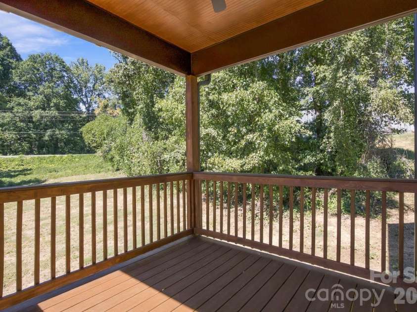 122 McCarver Road, Gastonia, NC 28056.  MLS# CAR4429631, YatesRealty ID 53646. 