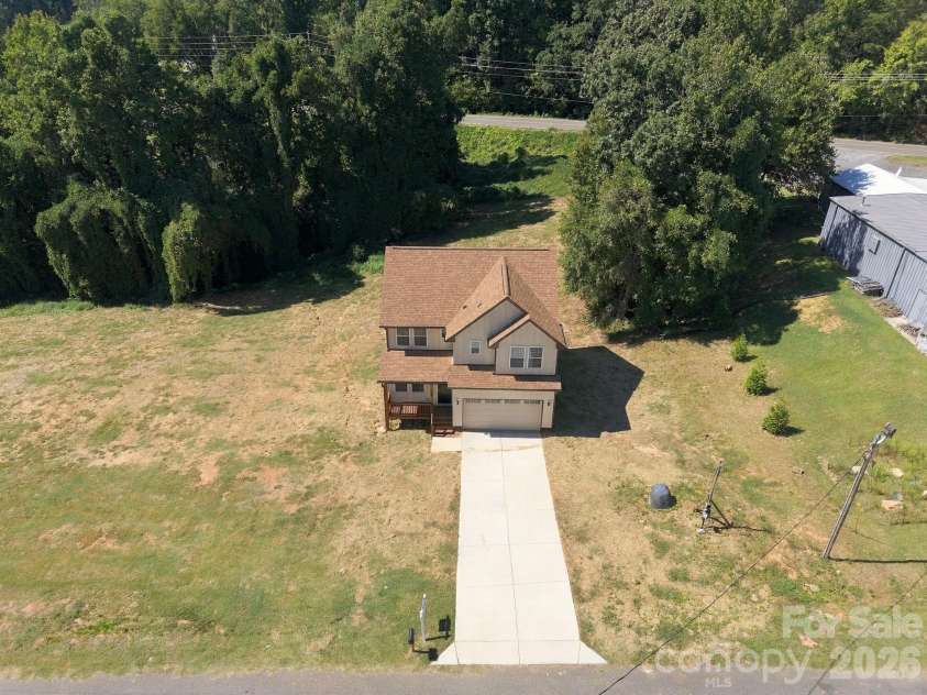 122 McCarver Road, Gastonia, NC 28056.  MLS# CAR4429631, YatesRealty ID 53646. 