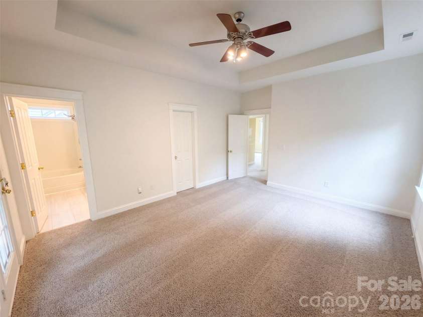 3926 Wilgrove Way Drive, Charlotte, NC 28213.  MLS# CAR4429675, YatesRealty ID 53648. 