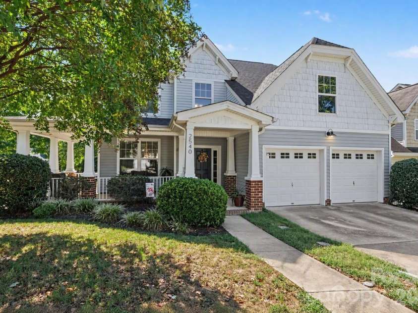 2540 Oakboro Lane, Charlotte, NC 28214.  MLS# CAR4428581, YatesRealty ID 53649. 