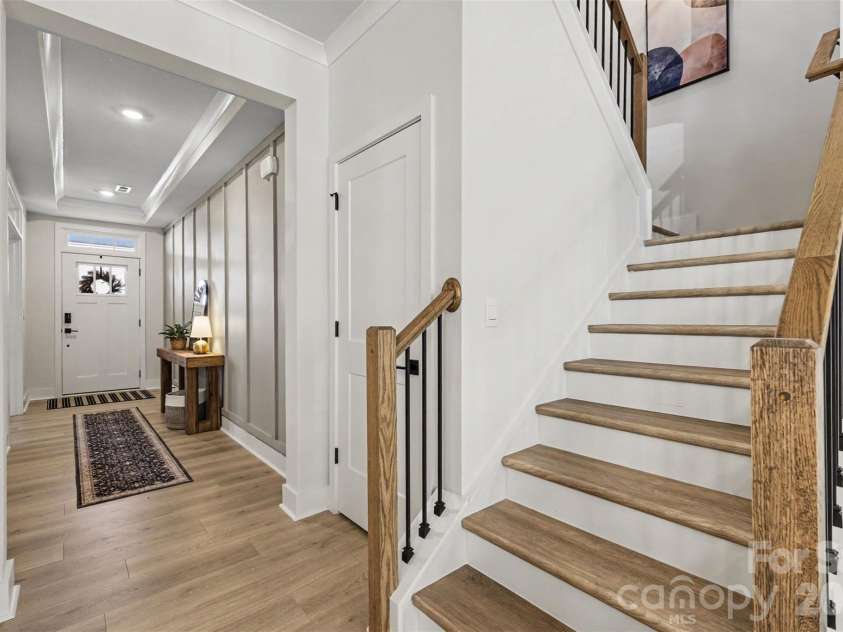 7513 Bainbridge Road, Sherrills Ford, NC 28673.  MLS# CAR4425018, YatesRealty ID 53654. 