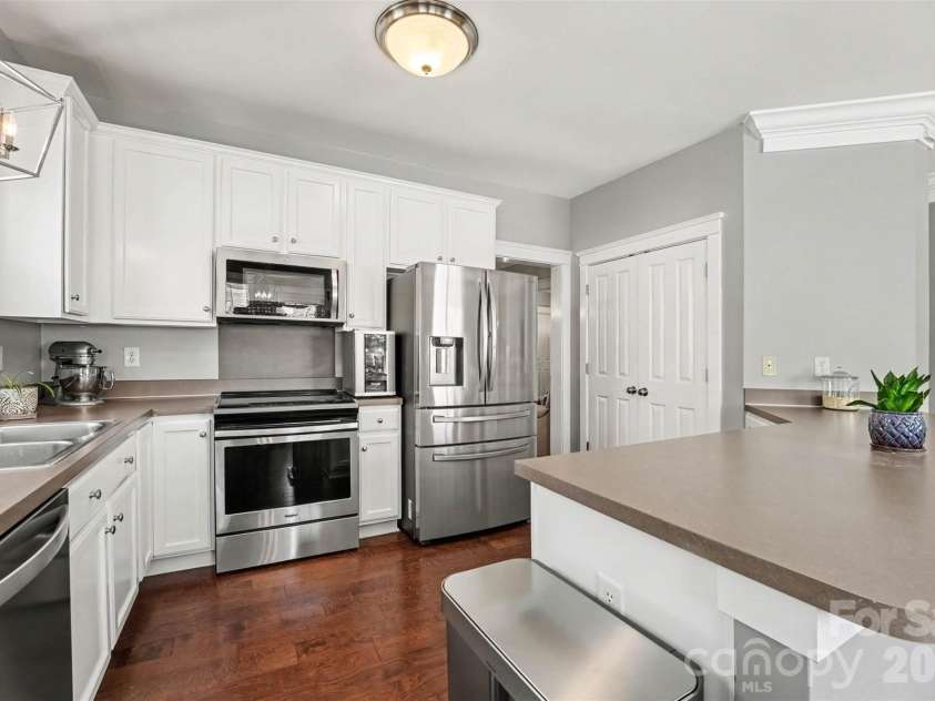 16526 Spruell Street, Huntersville, NC 28078.  MLS# CAR4426564, YatesRealty ID 53655. 