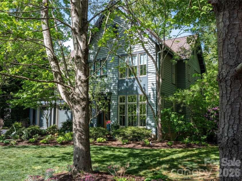 1002 Coves Pheasant Court, Biltmore Lake, NC 28715.  MLS# CAR4351772, YatesRealty ID 5367. 
