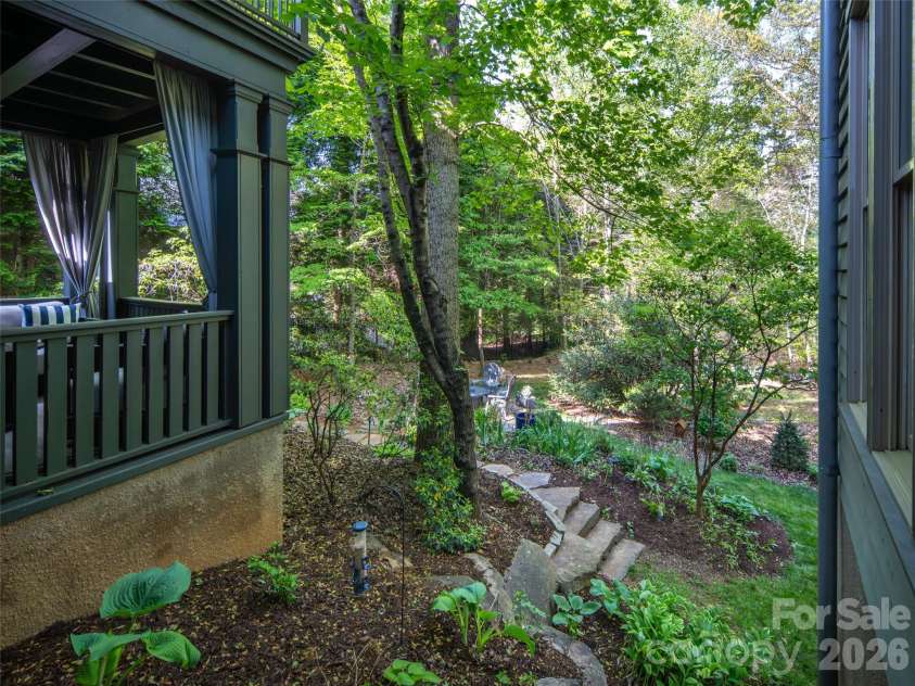 1002 Coves Pheasant Court, Biltmore Lake, NC 28715.  MLS# CAR4351772, YatesRealty ID 5367. 