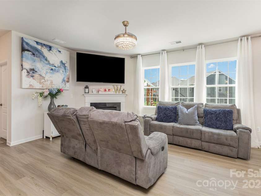 205 Falls Cove Drive, Troutman, NC 28166.  MLS# CAR4270095, YatesRealty ID 5367. 