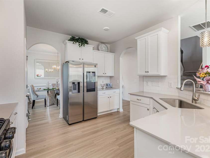 205 Falls Cove Drive, Troutman, NC 28166.  MLS# CAR4270095, YatesRealty ID 5367. 