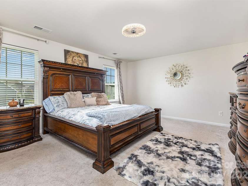 205 Falls Cove Drive, Troutman, NC 28166.  MLS# CAR4270095, YatesRealty ID 5367. 