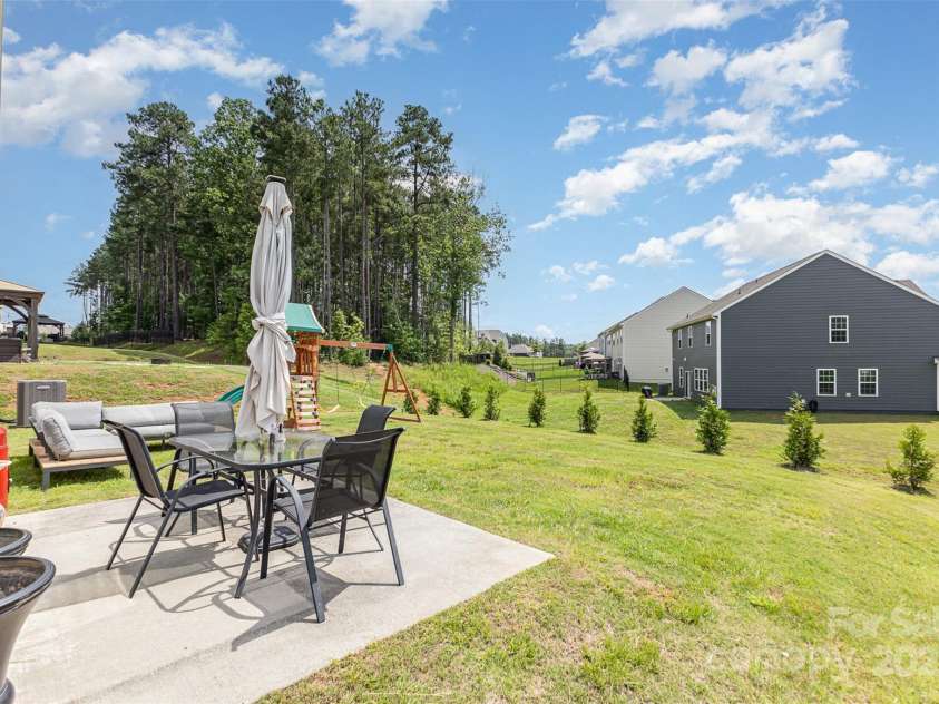205 Falls Cove Drive, Troutman, NC 28166.  MLS# CAR4270095, YatesRealty ID 5367. 