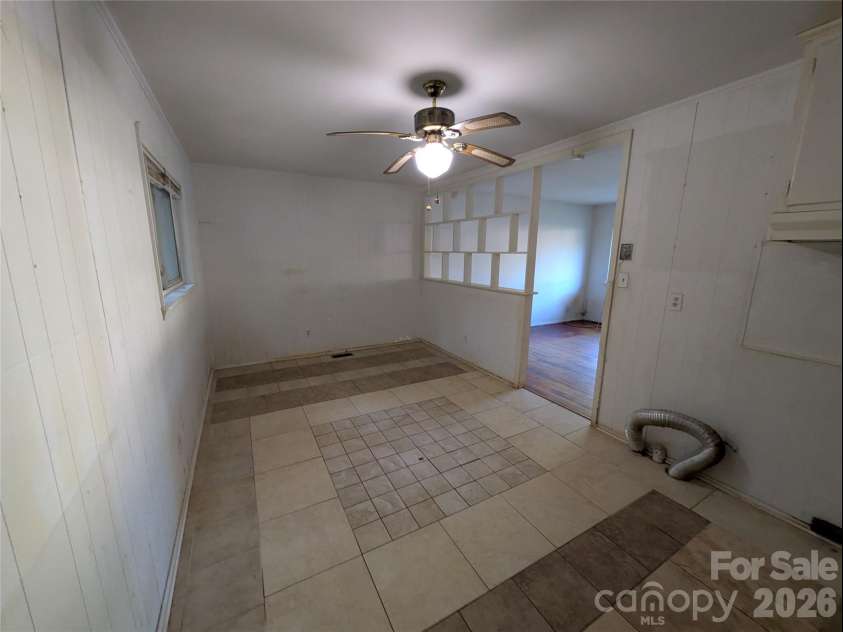 9226 Feldbank Drive, Charlotte, NC 28216.  MLS# CAR4427643, YatesRealty ID 53670. 