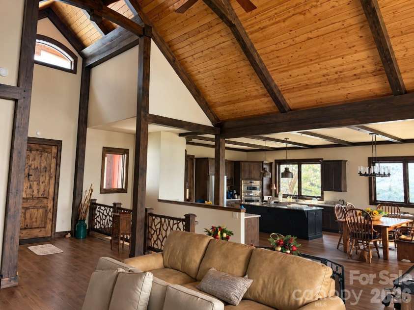 30 Finlaystone Trace, Waynesville, NC 28786.  MLS# CAR4425626, YatesRealty ID 53671. Open floor plan with the kitchen overlooking the family room with this floorplan.