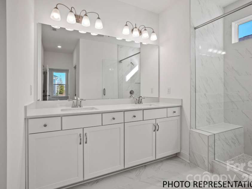 2010 Belmont View Drive, Belmont, NC 28012.  MLS# CAR4429656, YatesRealty ID 53674. OWNER'S BATH