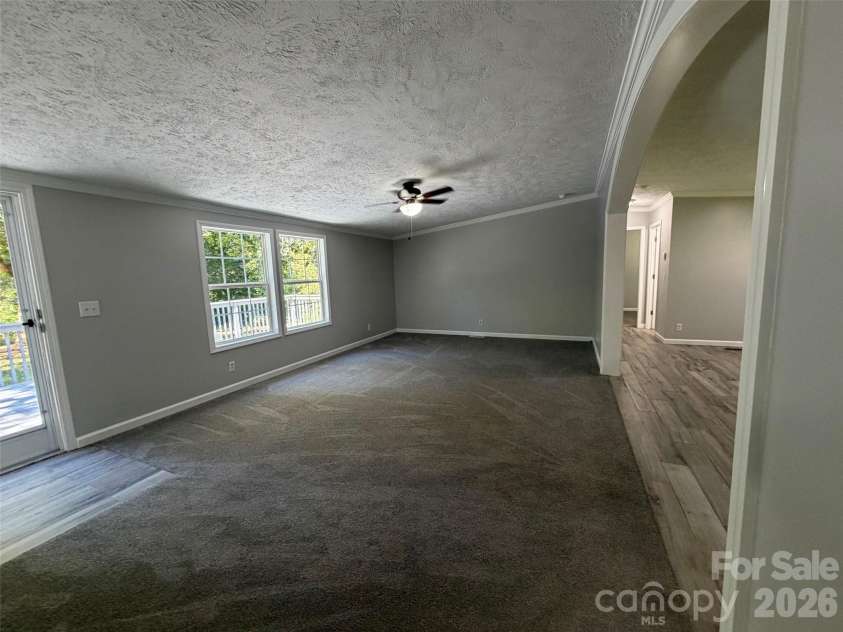 1034 Hidden View Loop, Marion, NC 28752.  MLS# CAR4429503, YatesRealty ID 53677. Living Room