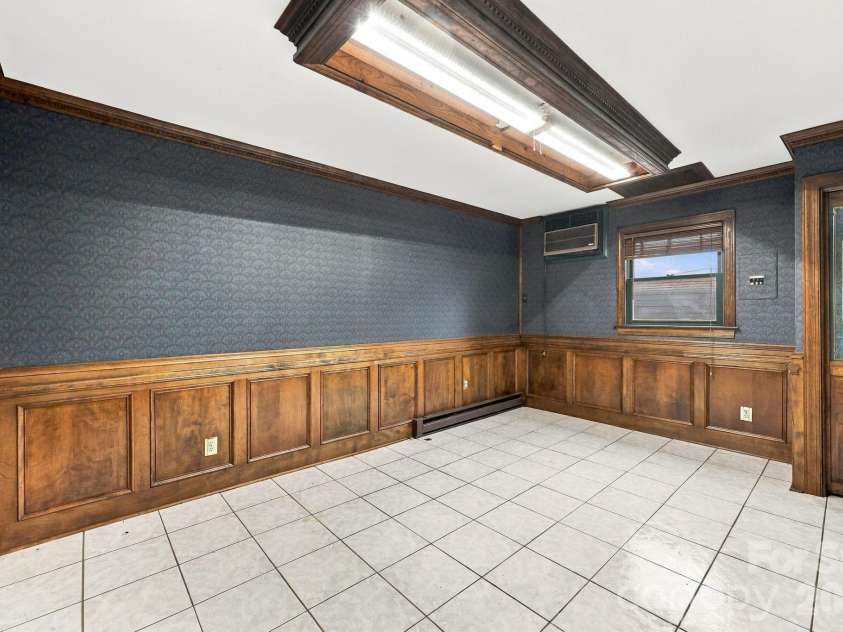 6423 Snow Bird Lane, Charlotte, NC 28227.  MLS# CAR4429603, YatesRealty ID 53678. 