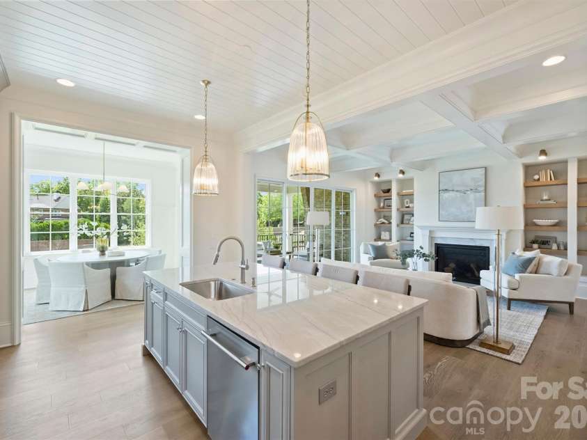 3116 Ella Katherine Way, Charlotte, NC 28210.  MLS# CAR4420912, YatesRealty ID 53680. 