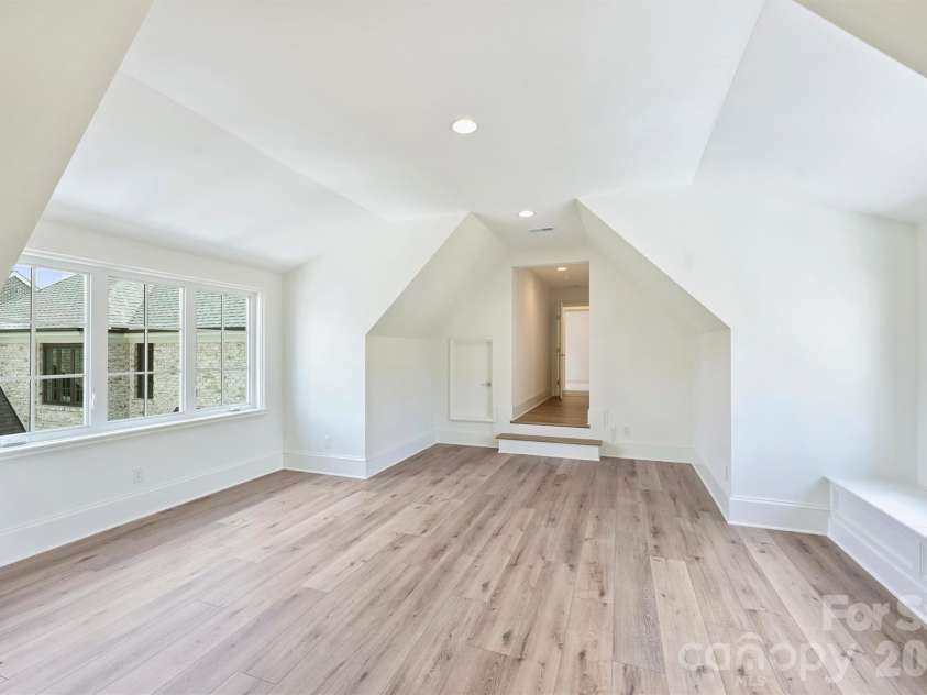 3116 Ella Katherine Way, Charlotte, NC 28210.  MLS# CAR4420912, YatesRealty ID 53680. 