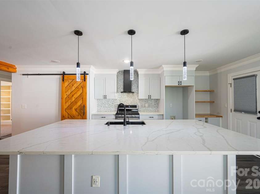 2520 Alleghany Street, Charlotte, NC 28208.  MLS# CAR4429140, YatesRealty ID 53686. 
