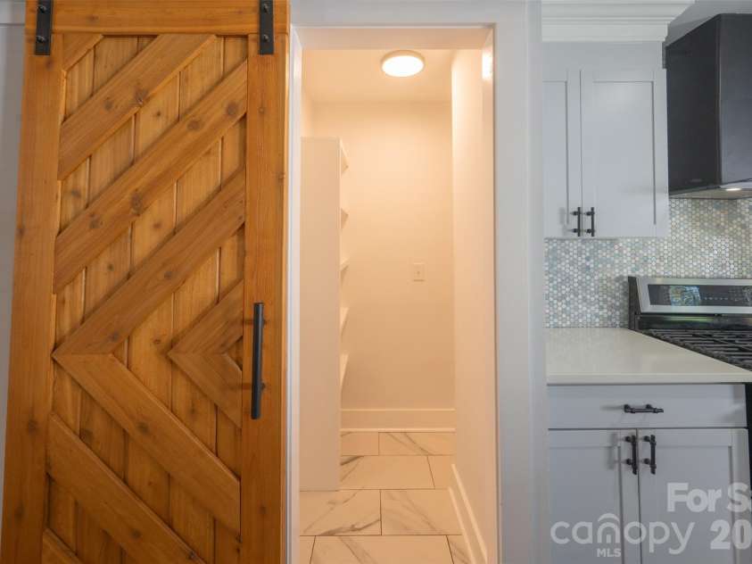 2520 Alleghany Street, Charlotte, NC 28208.  MLS# CAR4429140, YatesRealty ID 53686. 