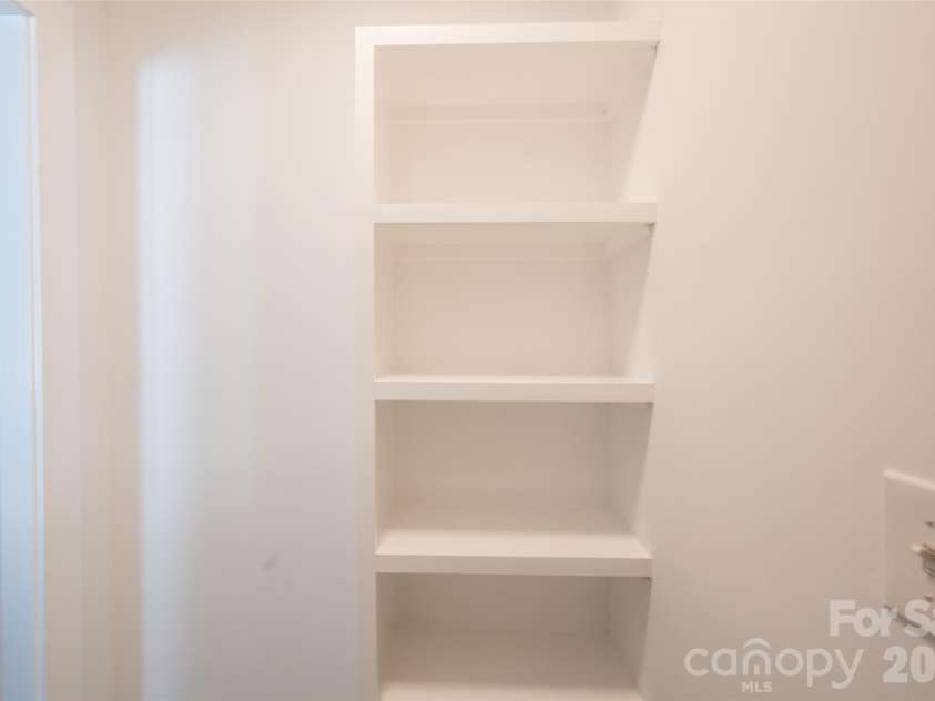 2520 Alleghany Street, Charlotte, NC 28208.  MLS# CAR4429140, YatesRealty ID 53686. 