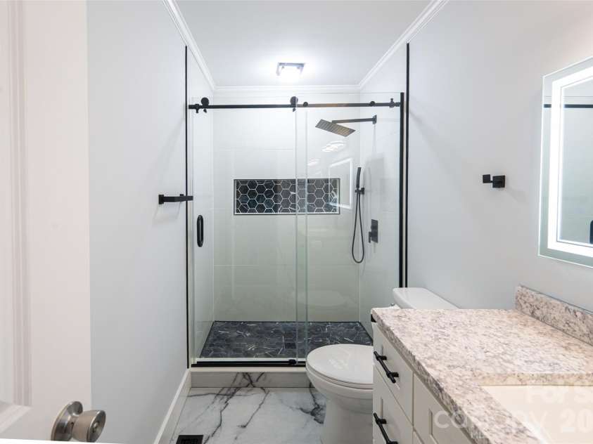 2520 Alleghany Street, Charlotte, NC 28208.  MLS# CAR4429140, YatesRealty ID 53686. 