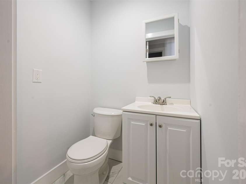 2520 Alleghany Street, Charlotte, NC 28208.  MLS# CAR4429140, YatesRealty ID 53686. 