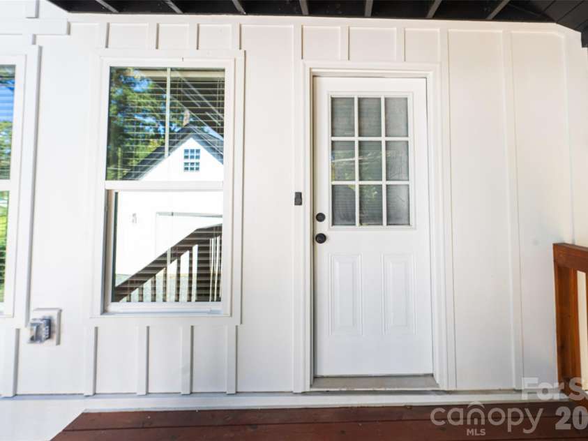 2520 Alleghany Street, Charlotte, NC 28208.  MLS# CAR4429140, YatesRealty ID 53686. 