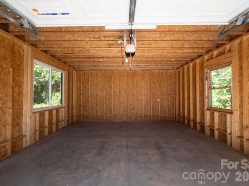 2520 Alleghany Street, Charlotte, NC 28208.  MLS# CAR4429140, YatesRealty ID 53686. 