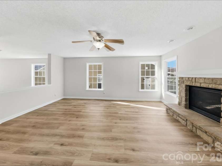 837 Chastain Avenue, Concord, NC 28025.  MLS# CAR4428618, YatesRealty ID 53688. 