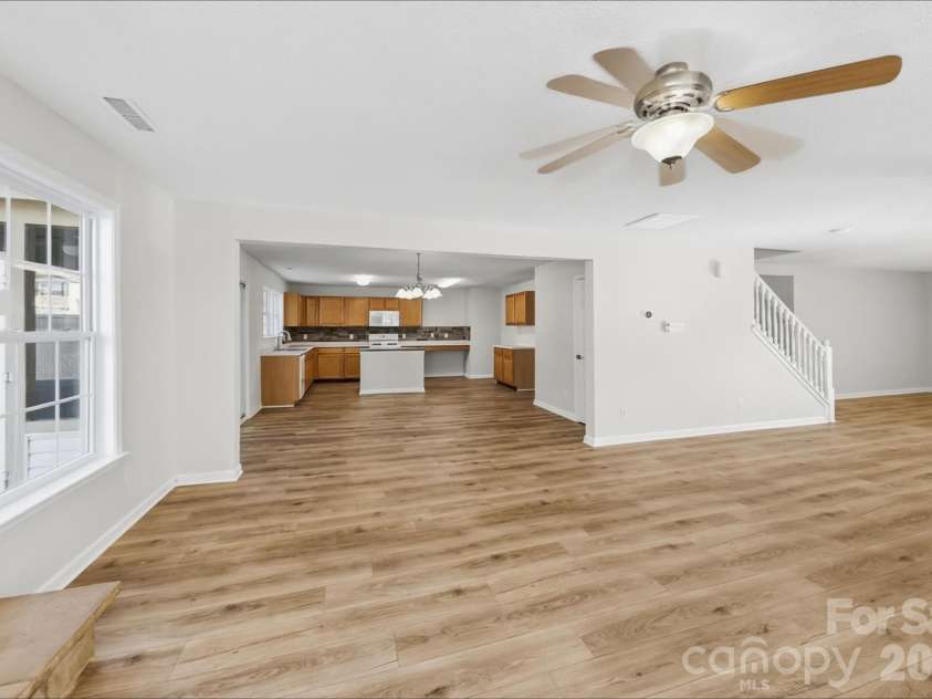 837 Chastain Avenue, Concord, NC 28025.  MLS# CAR4428618, YatesRealty ID 53688. 