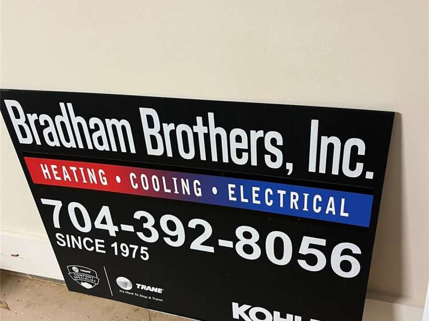 11406 Olde Turnbury Court, Charlotte, NC 28277.  MLS# CAR4233679, YatesRealty ID 5369. NEW HVAC Installed! by Branham Brothers 7/2024.