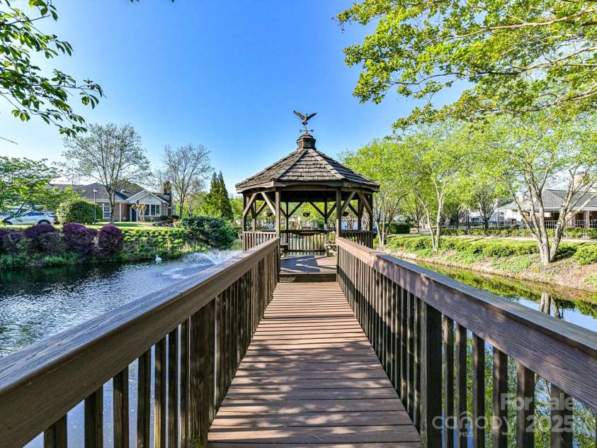 11406 Olde Turnbury Court, Charlotte, NC 28277.  MLS# CAR4233679, YatesRealty ID 5369. Walkway to the Gazebo