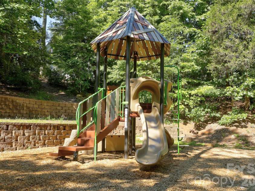 3264 Richards Crossing, Fort Mill, SC 29708.  MLS# CAR4358795, YatesRealty ID 5369. 