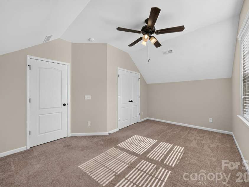 12910 Hunting Birds Lane, Charlotte, NC 28278.  MLS# CAR4427177, YatesRealty ID 53694. Second Floor Bedroom
