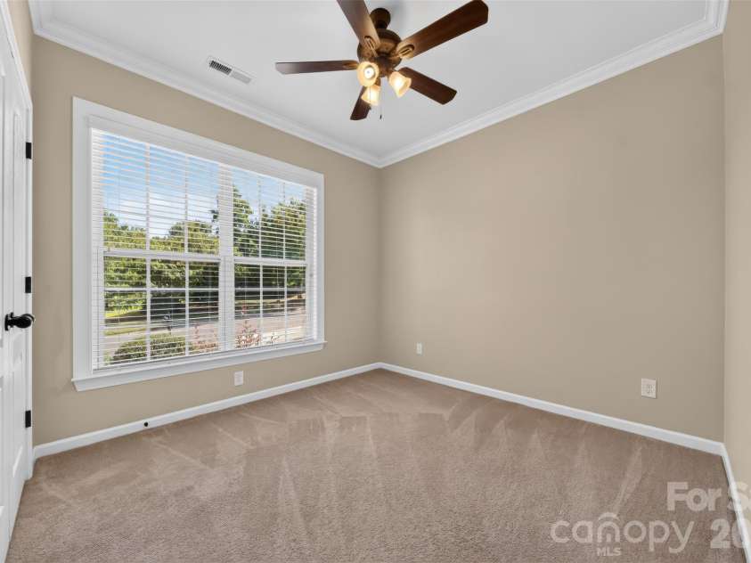 12910 Hunting Birds Lane, Charlotte, NC 28278.  MLS# CAR4427177, YatesRealty ID 53694. Secondary Bedroom Main Level