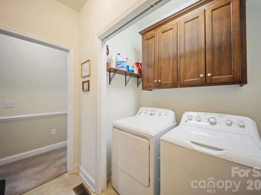 7060 Bovine Lane, Harrisburg, NC 28075.  MLS# CAR4428246, YatesRealty ID 53698. 