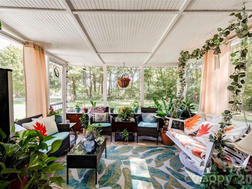 1564 Timberlake Drive, Shelby, NC 28150.  MLS# CAR4429438, YatesRealty ID 53699. Screened Porch