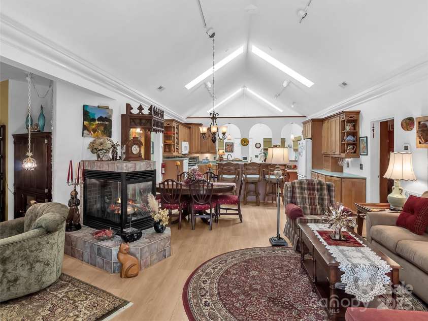 144 Ruffed Grouse Lane, Waynesville, NC 28786.  MLS# CAR4042474, YatesRealty ID 537. 