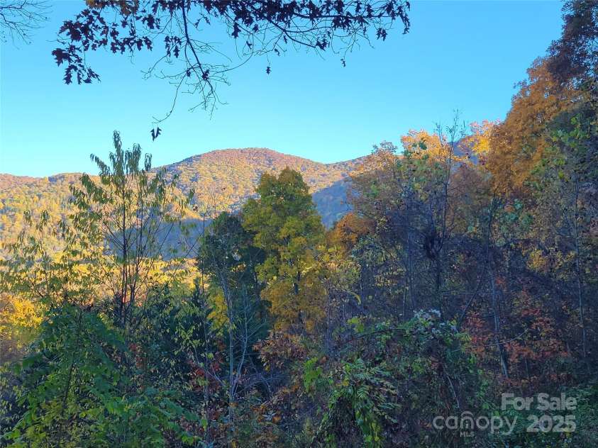 144 Ruffed Grouse Lane, Waynesville, NC 28786.  MLS# CAR4042474, YatesRealty ID 537. 