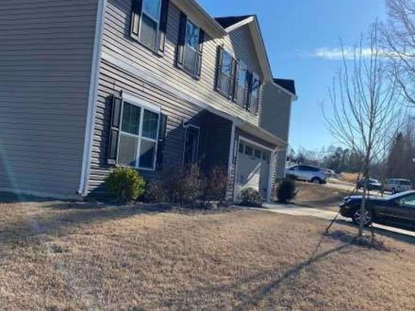 6938 Ludell Lane, Charlotte, NC 28215.  MLS# CAR4315650, YatesRealty ID 537. 