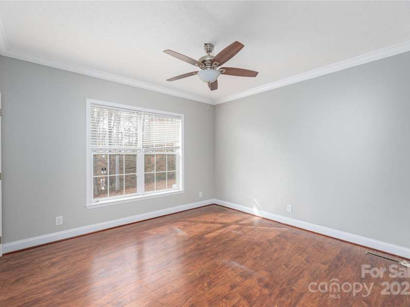 236 Pole Miller Extension, Brevard, NC 28712.  MLS# CAR4323000, YatesRealty ID 5370. 