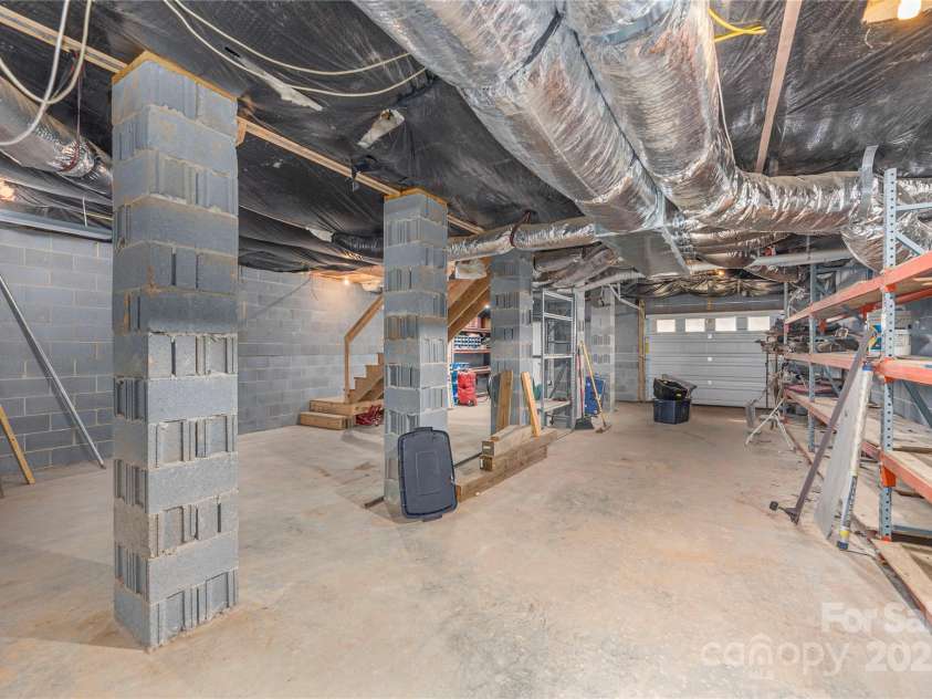 236 Pole Miller Extension, Brevard, NC 28712.  MLS# CAR4323000, YatesRealty ID 5370. 