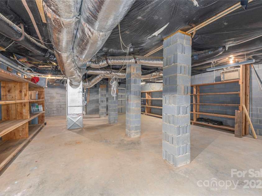 236 Pole Miller Extension, Brevard, NC 28712.  MLS# CAR4323000, YatesRealty ID 5370. 