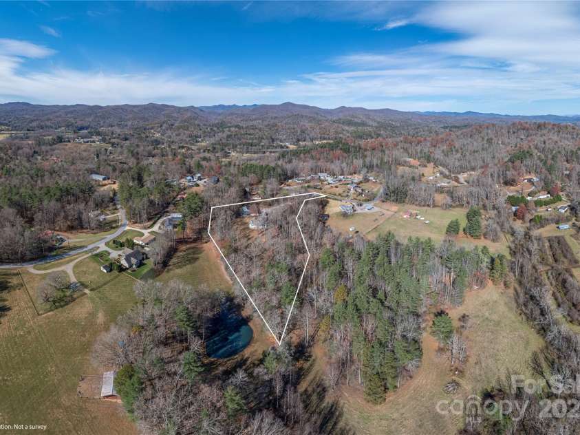 236 Pole Miller Extension, Brevard, NC 28712.  MLS# CAR4323000, YatesRealty ID 5370. 